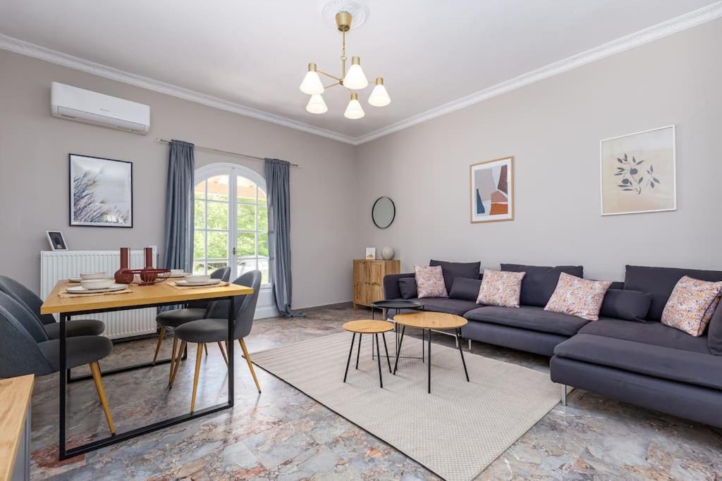 Angelikis House Apartment Kompitsion Ngoại thất bức ảnh